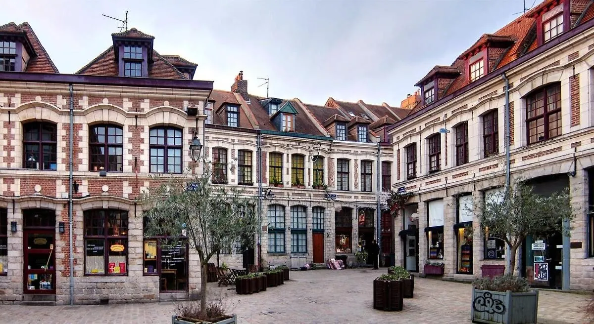 Grand Appartement 6 Voyageurs ليل